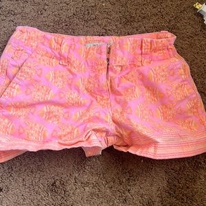 Vineyard Vines orange and pink fish shorts